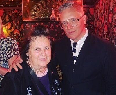 Giles deacon and mother